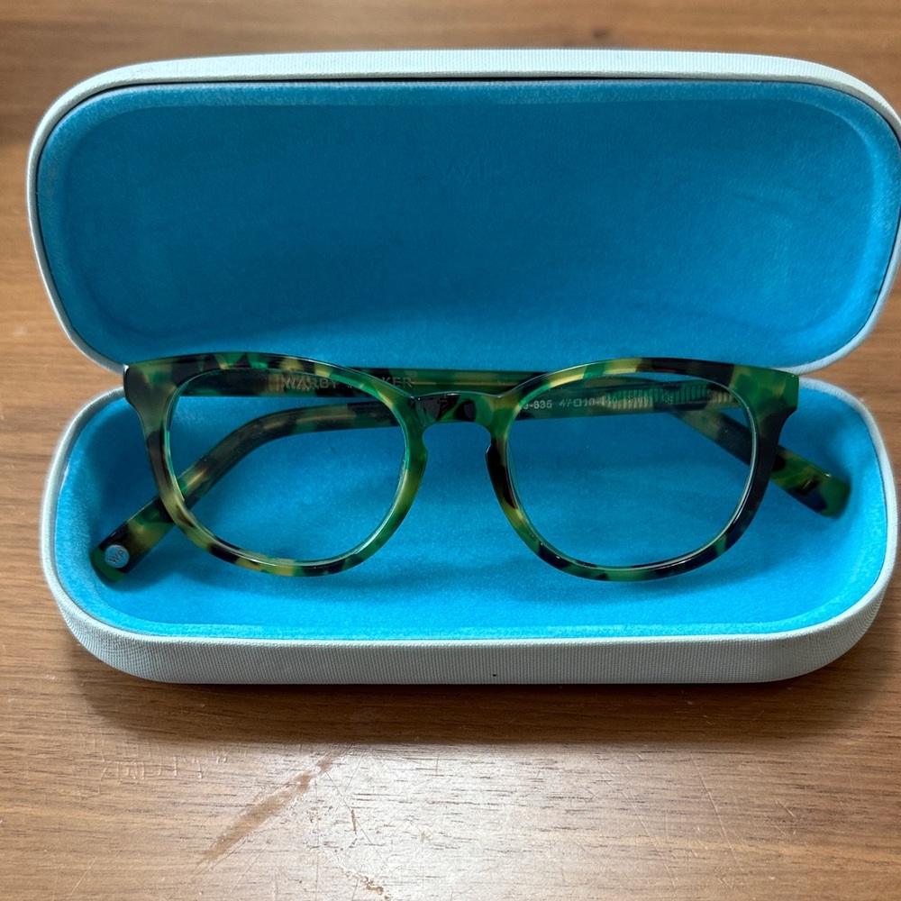 Warby Parker Vibrant Green Tortoise Glasses - Picture 2 of 5